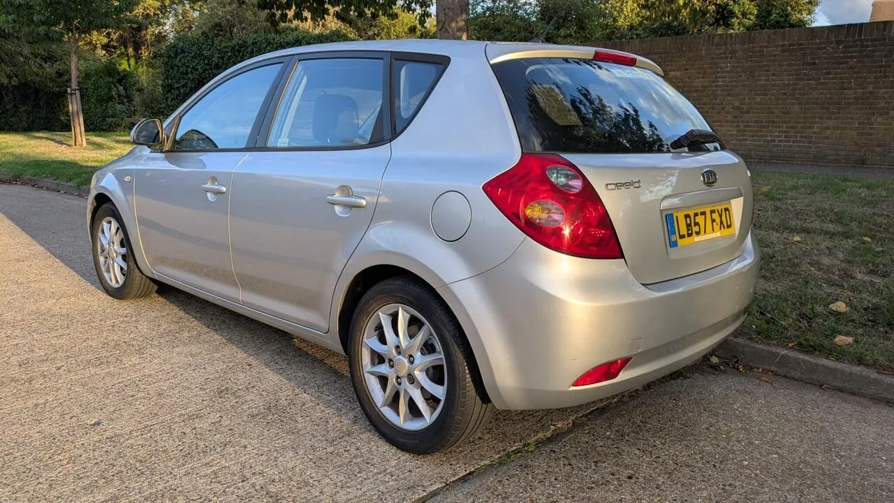 Kia Ceed 2007 photo 3