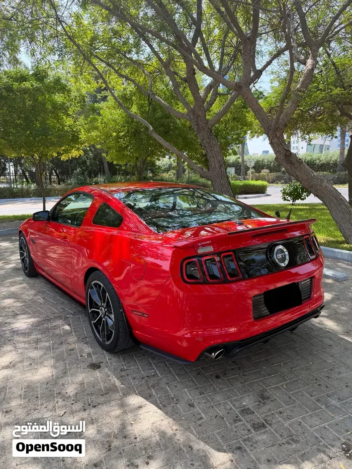 Ford Mustang 2014 photo 2