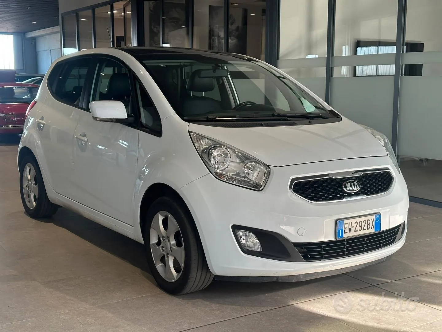 Kia Venga 2014 photo 3