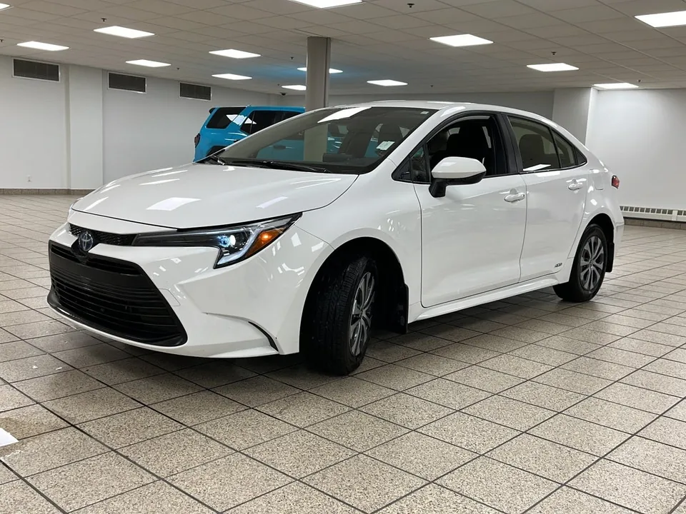 Toyota Corolla 2024 photo 2