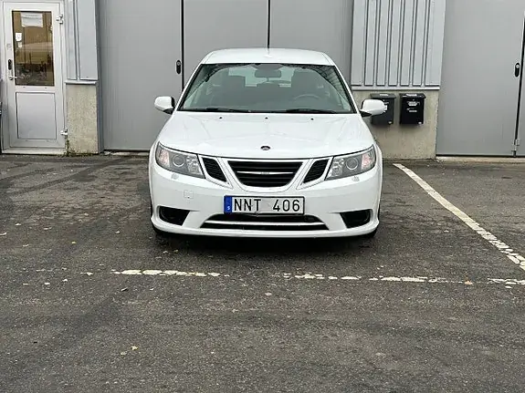 Saab 9-3 2011 photo 5