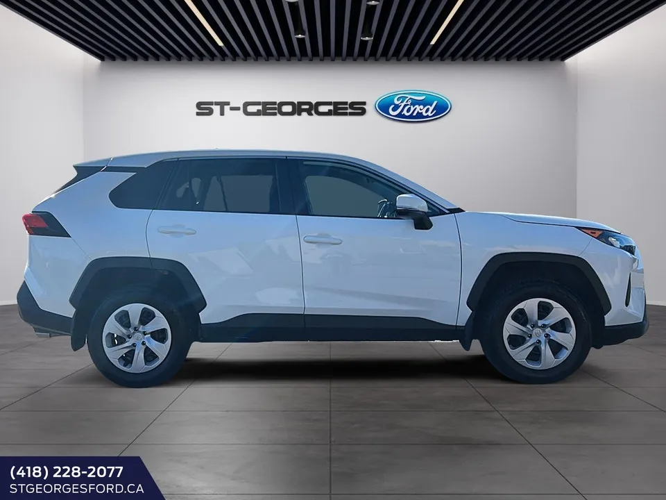 Toyota Rav4 2025 photo 5