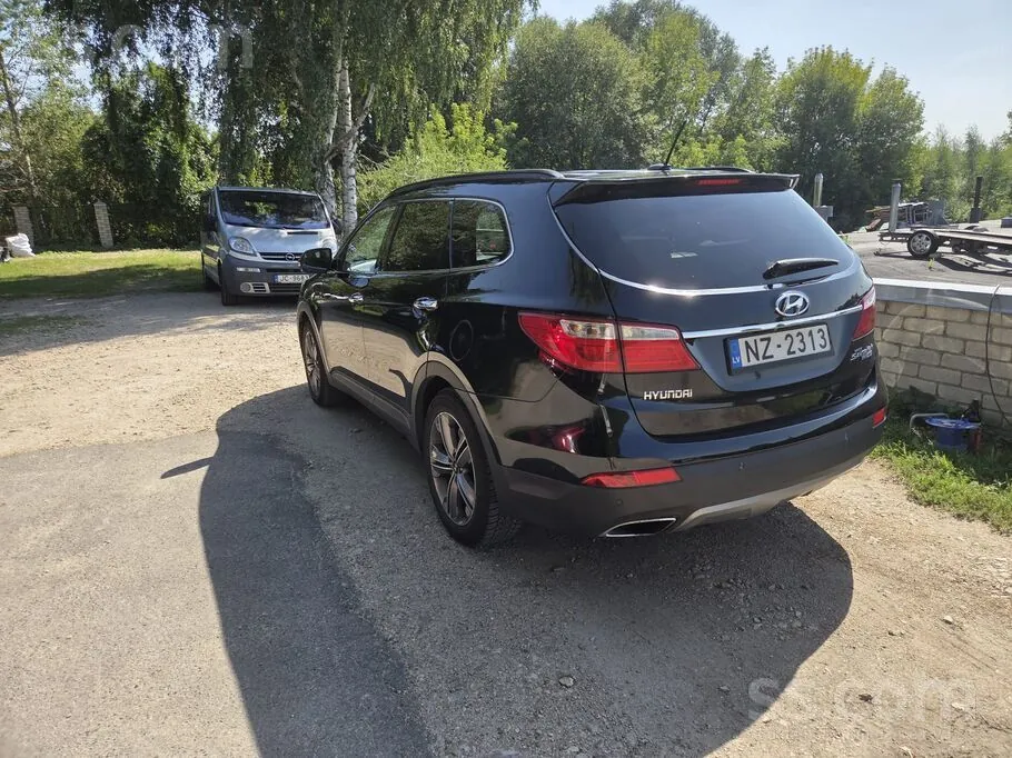 Hyundai Santa Fe 2014 photo 3