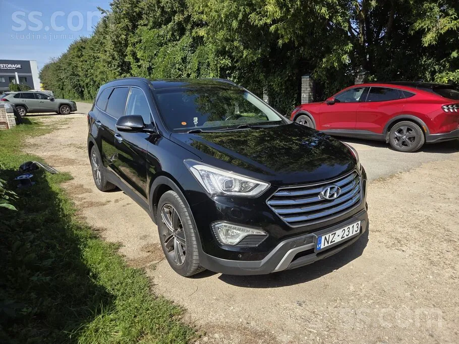 Hyundai Santa Fe 2014 photo 2
