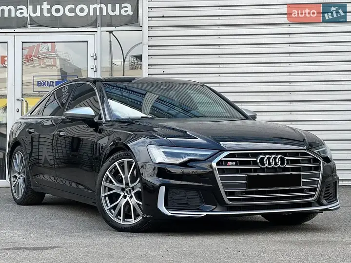 Audi S6 2022 photo 2