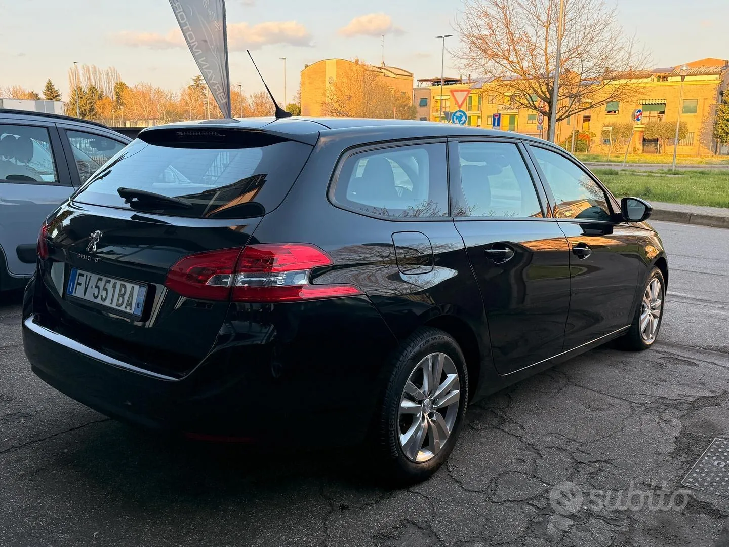 Peugeot 308 2019 photo 5