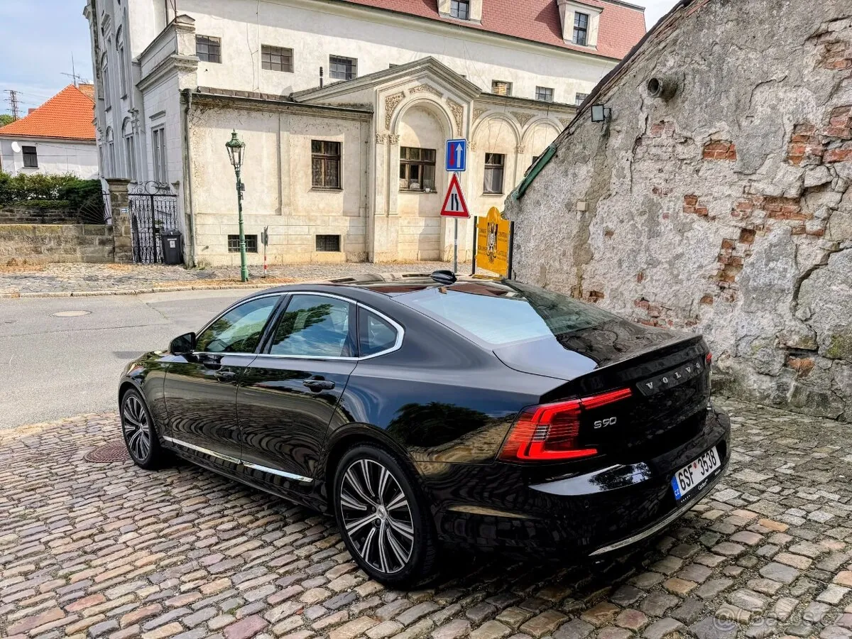 Volvo S90 2023 photo 2