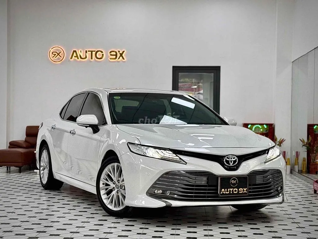 Toyota Camry 2020 photo 5