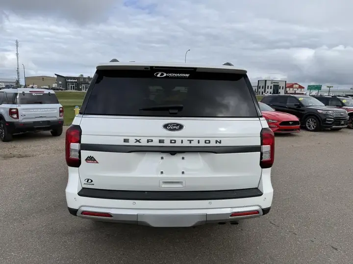 Ford Expedition 2023 photo 5