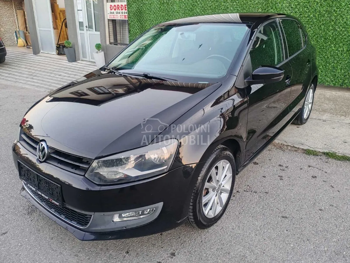 Volkswagen Polo 2009 photo 4