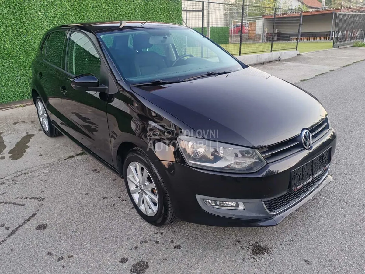 Volkswagen Polo 2009 photo 3