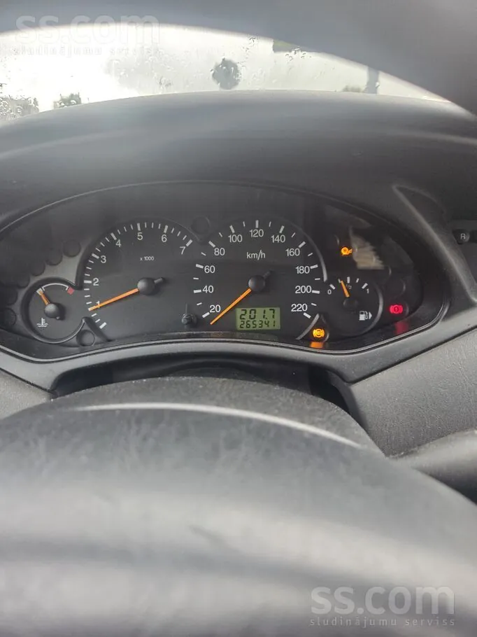 Ford Focus 2004 photo 5