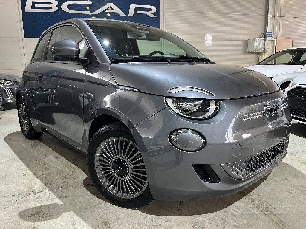 Fiat 500E 2022 photo 2
