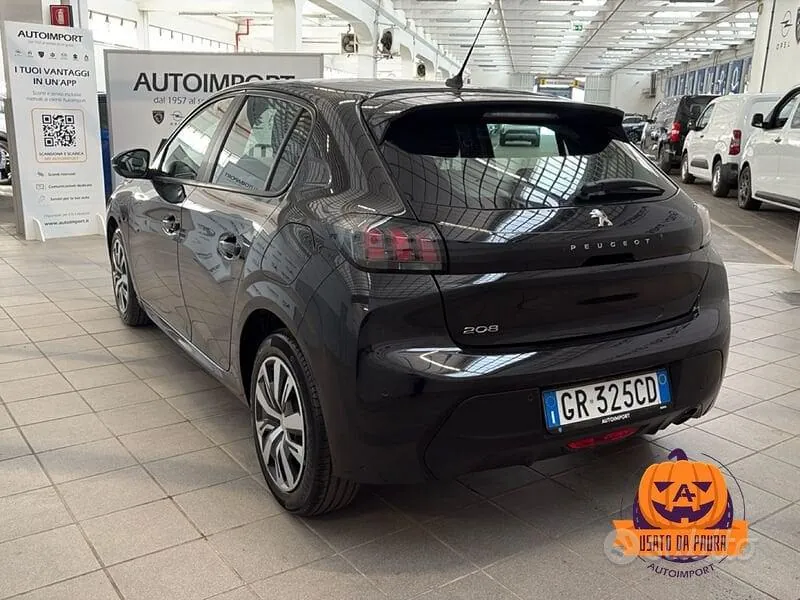 Peugeot 208 2023 photo 4