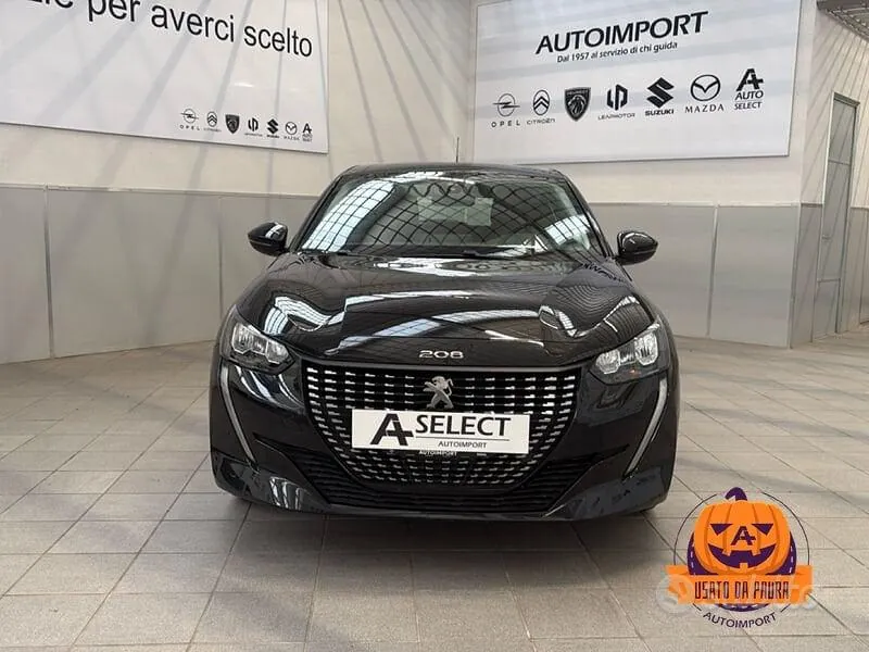 Peugeot 208 2023 photo 2