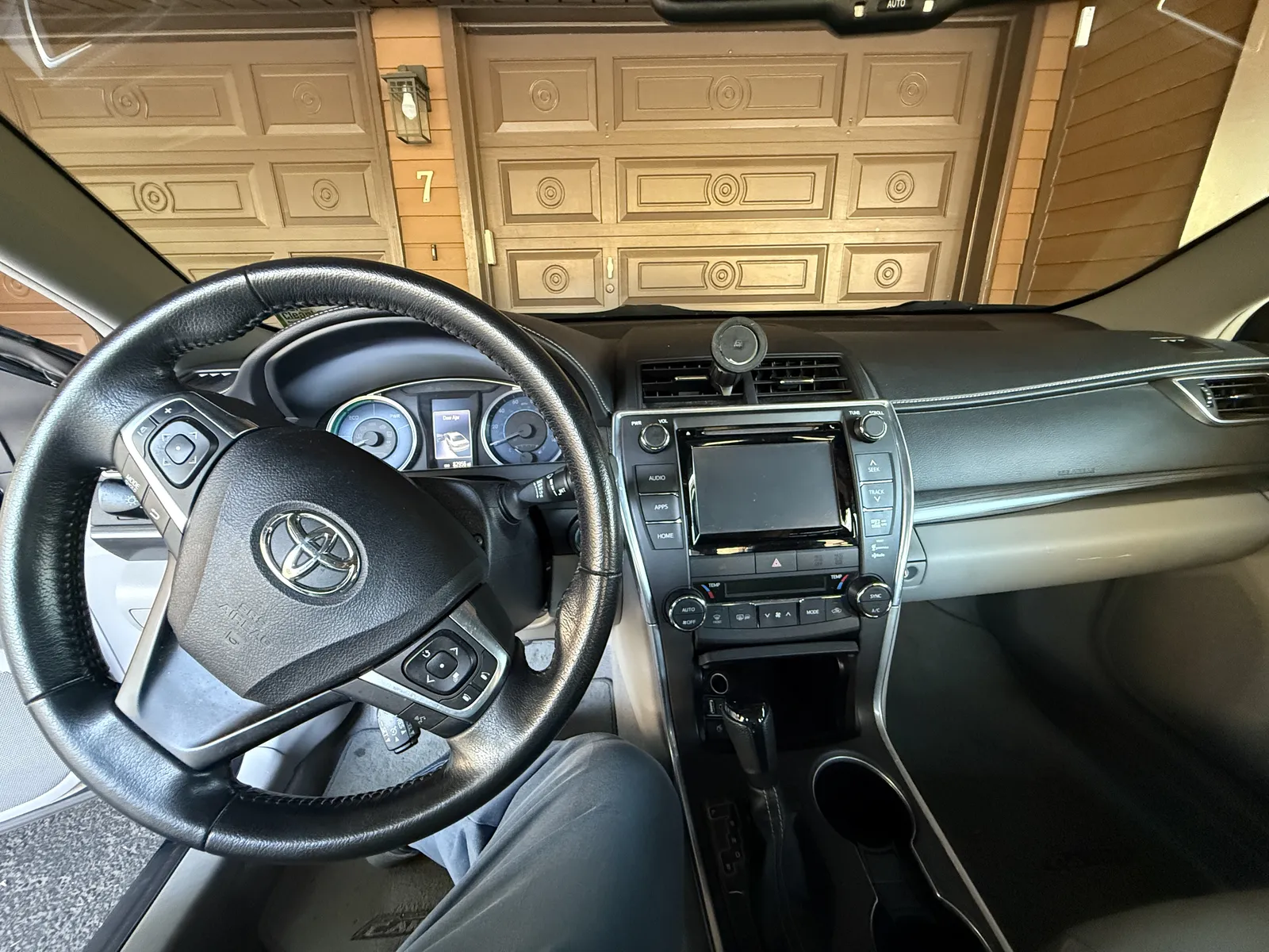Toyota Camry Hybrid
