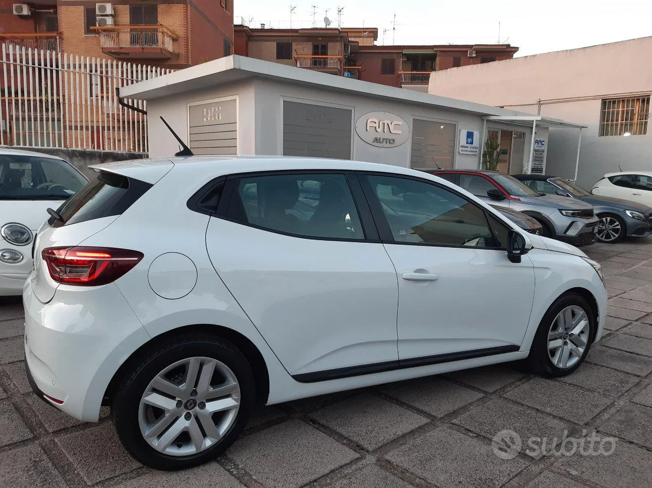 Renault Clio 2021 photo 3