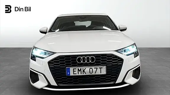 Audi A3 2024 photo 4
