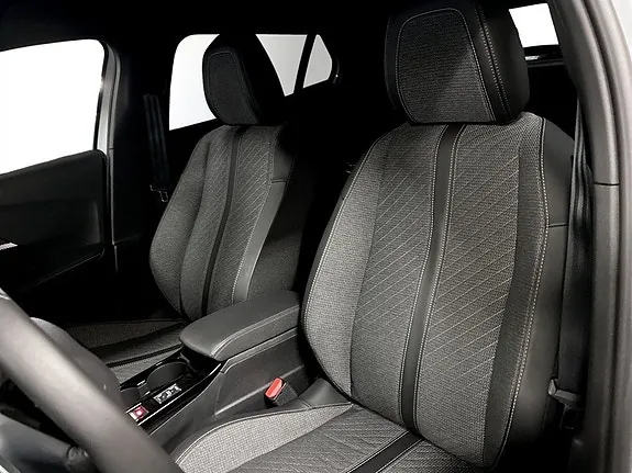 Peugeot 2008 2025 photo 5