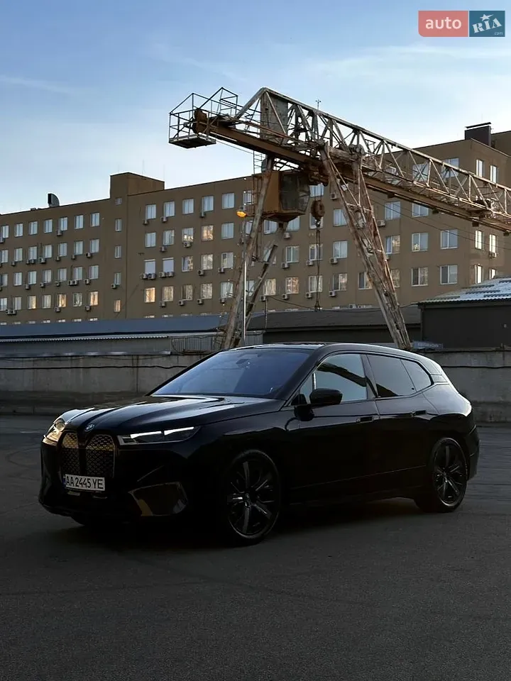 BMW Ix