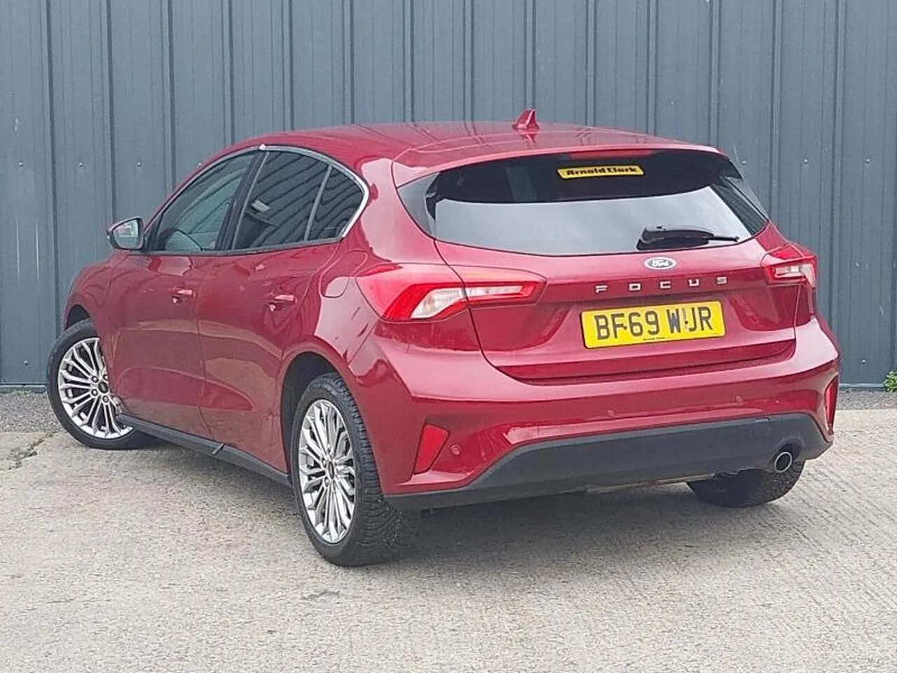 Ford Focus 2019 photo 2