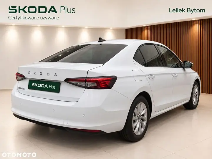 Skoda Superb 2024 photo 2