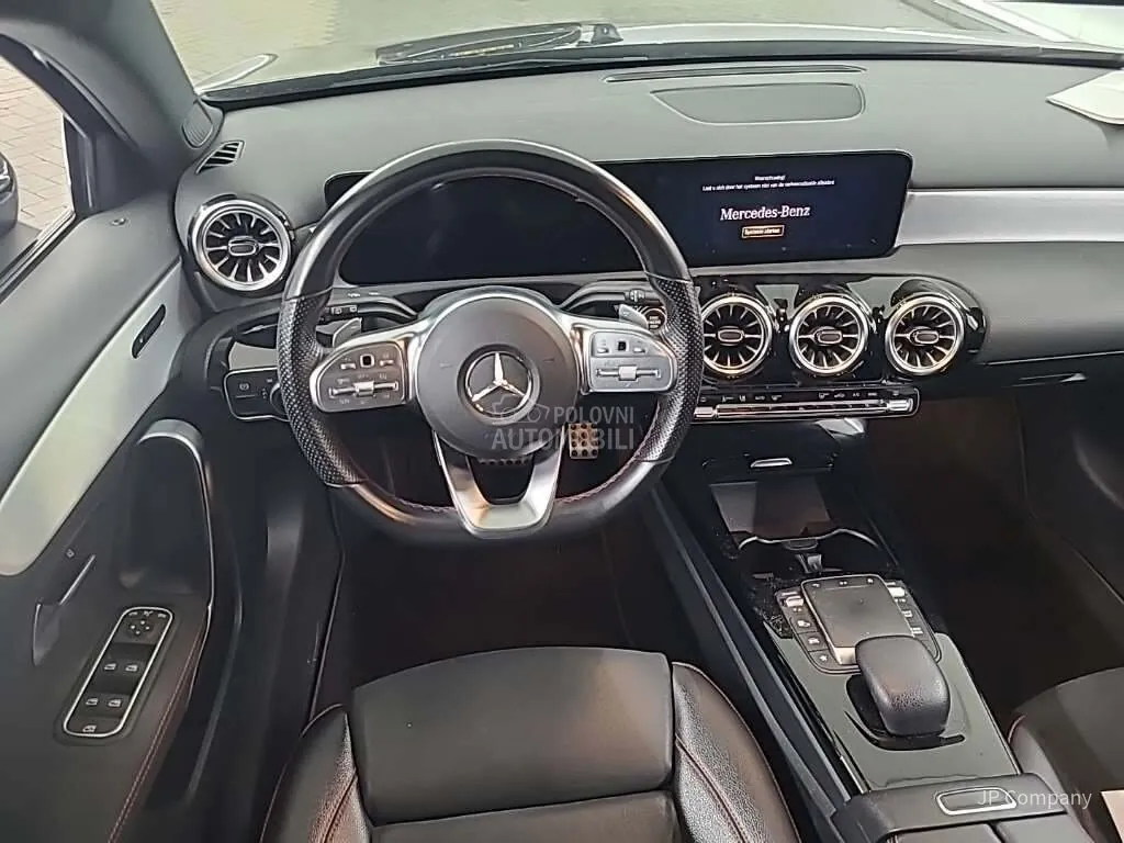 Mercedes-Benz A 180 2022 photo 5