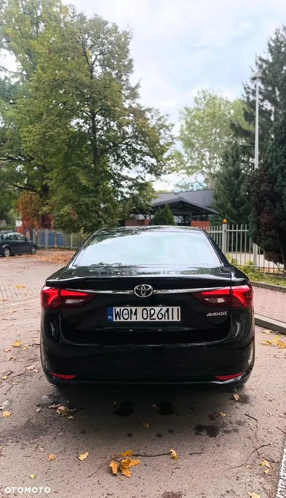 Toyota Avensis 2017 photo 5