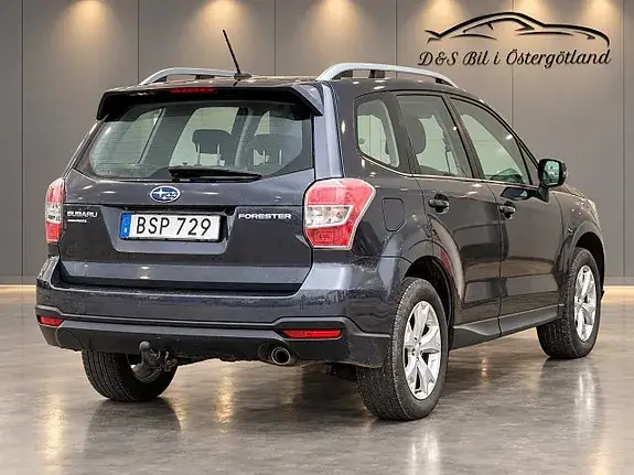 Subaru Forester 2015 photo 5