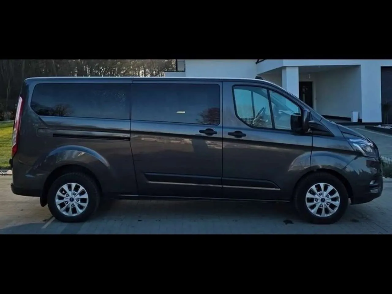 Ford Transit Custom 2023 photo 5