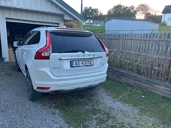 Volvo Xc60 2015 photo 2