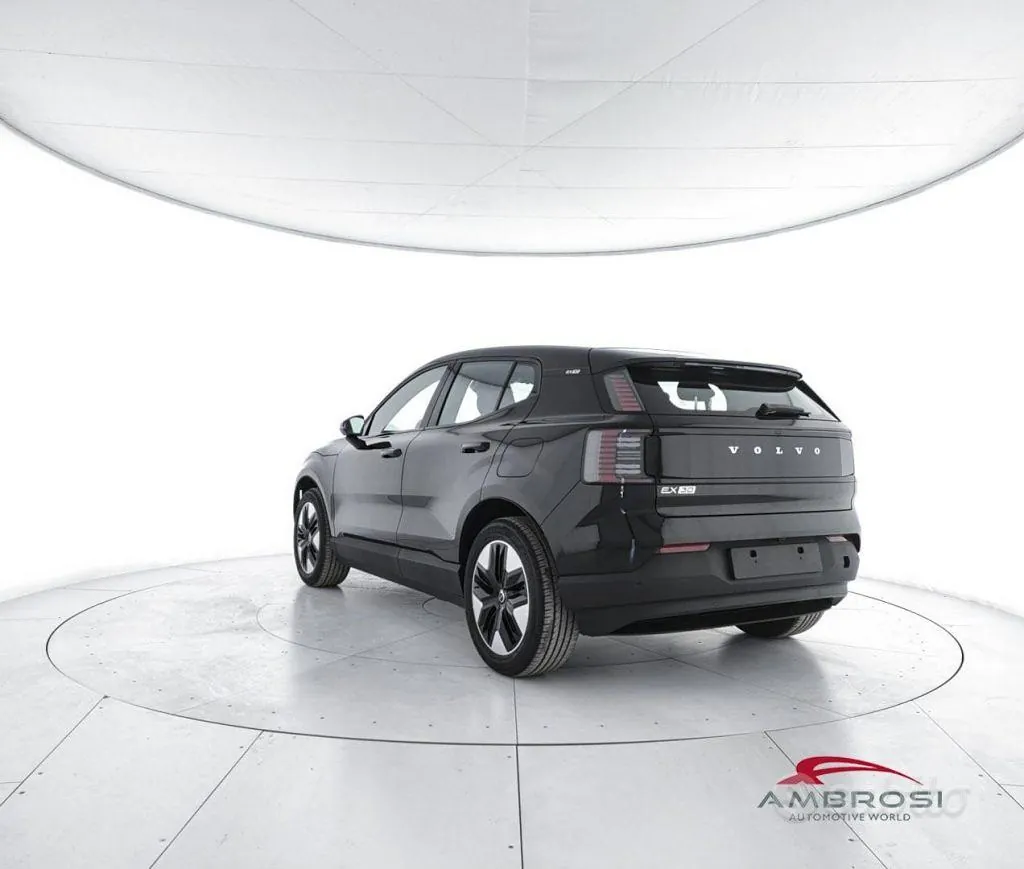 Volvo Ex30 2026 photo 4