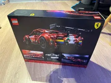 Ferrari 488