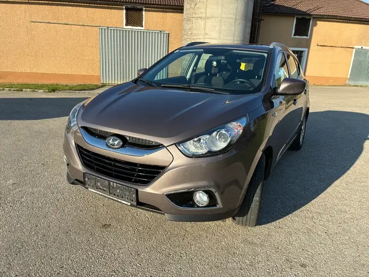 Hyundai Ix35 2012 photo 2