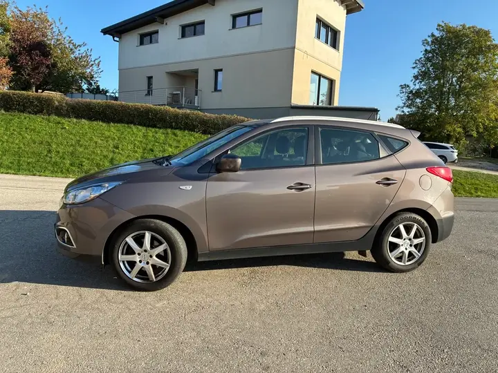 Hyundai Ix35 2012 photo 3