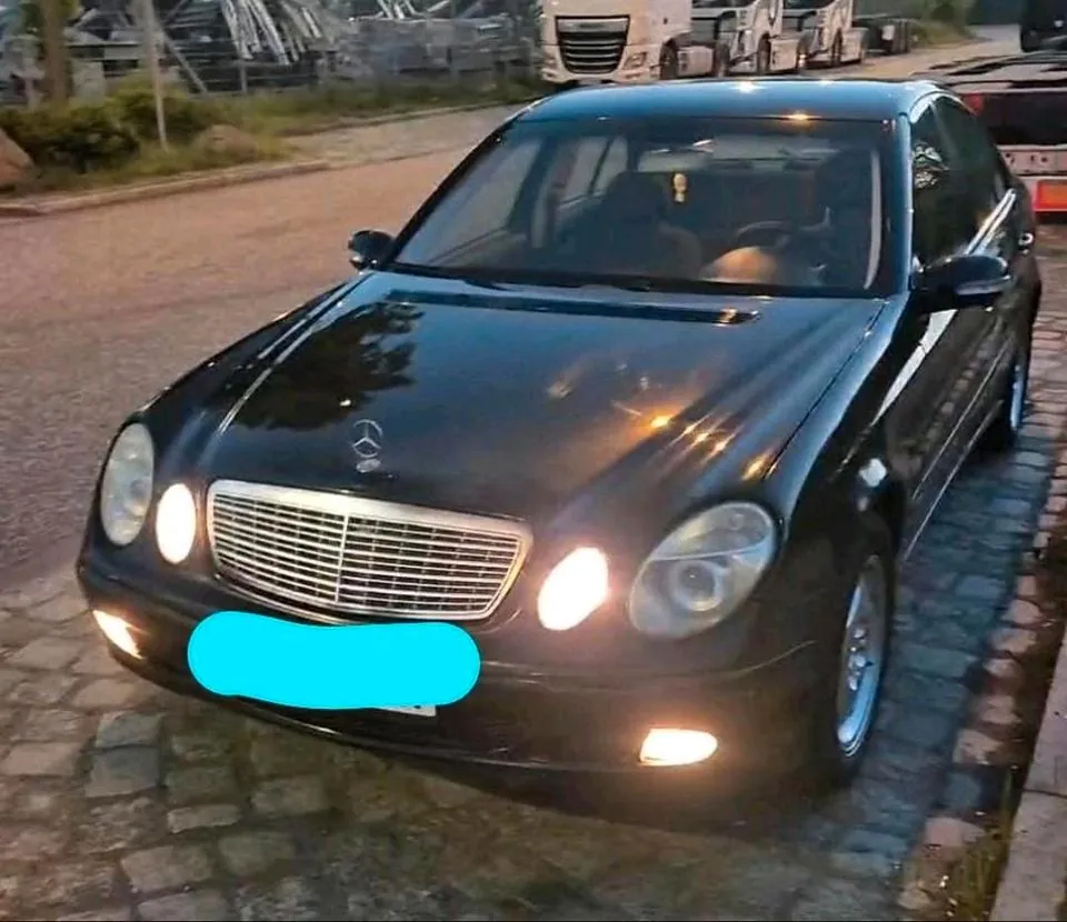 Mercedes-Benz E220Cdi