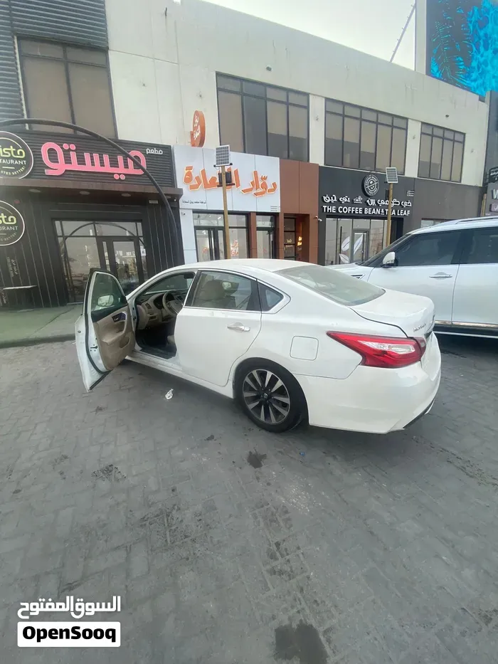 Nissan Altima 2018 photo 3