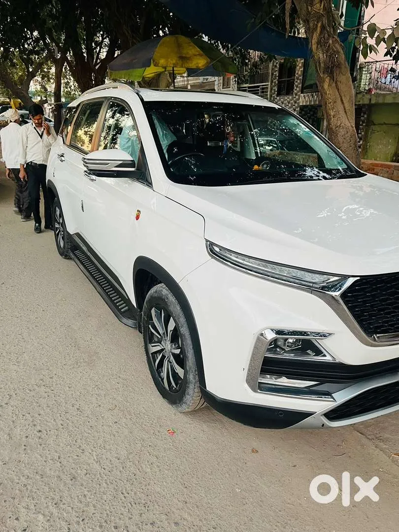 MG Hector