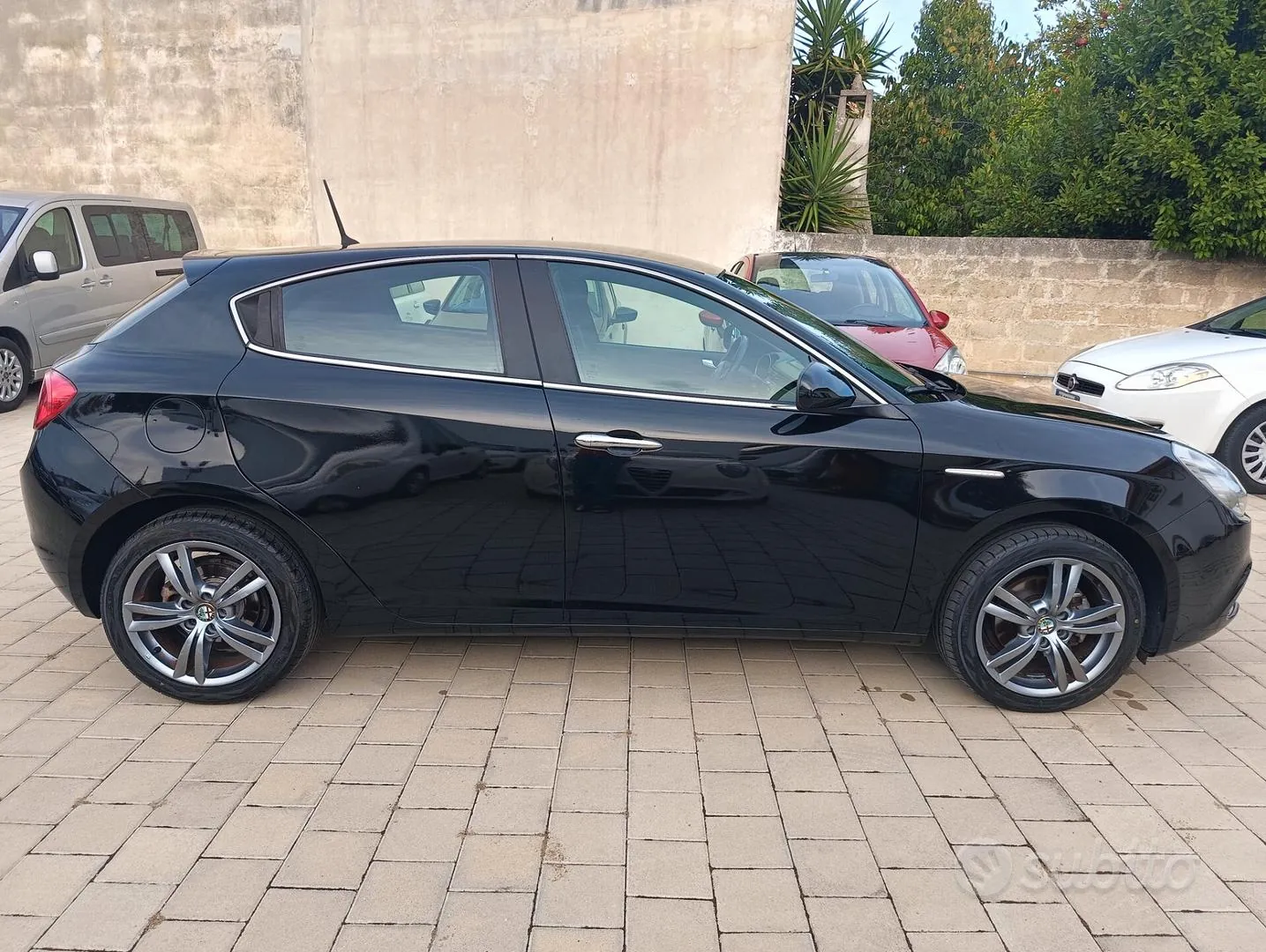 Alfa Romeo Giulietta 2014 photo 4