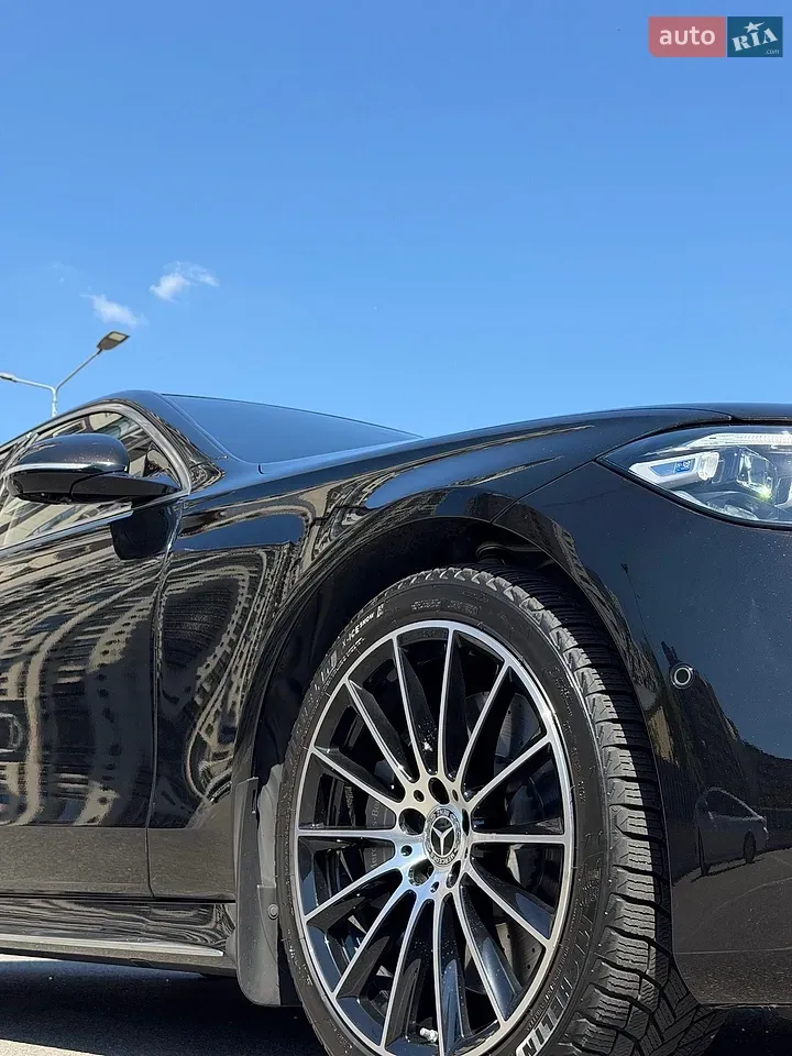 Mercedes-Benz S-Class 2021 photo 3