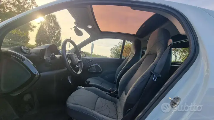 Smart Fortwo 2012 photo 5