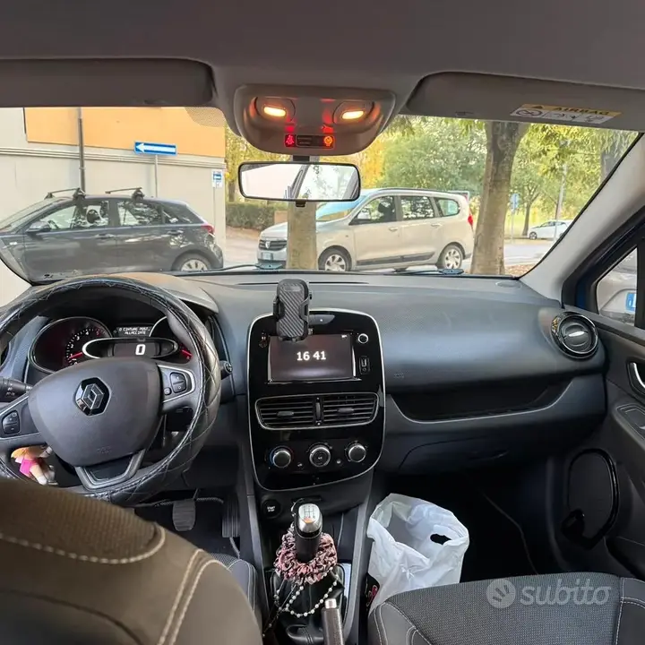 Renault Clio 2019 photo 4