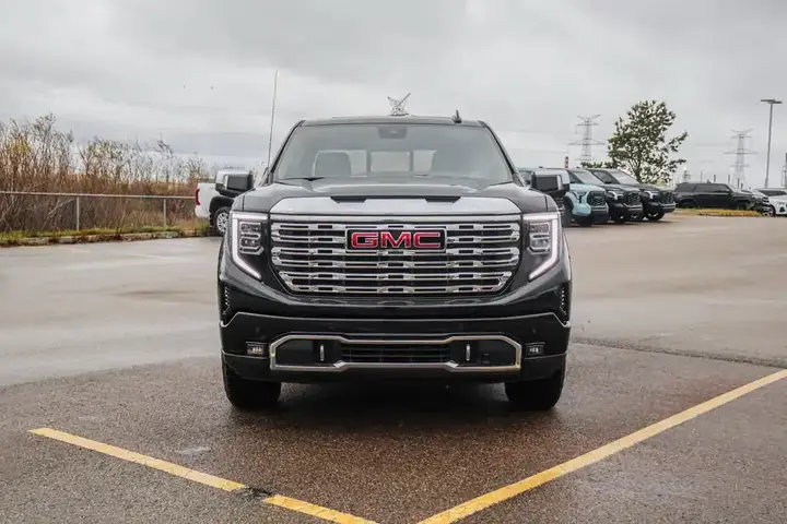 GMC Sierra 1500 2026 photo 3