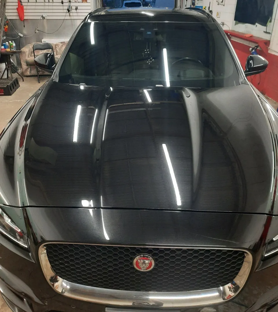 Jaguar F-Pace 2017 photo 2