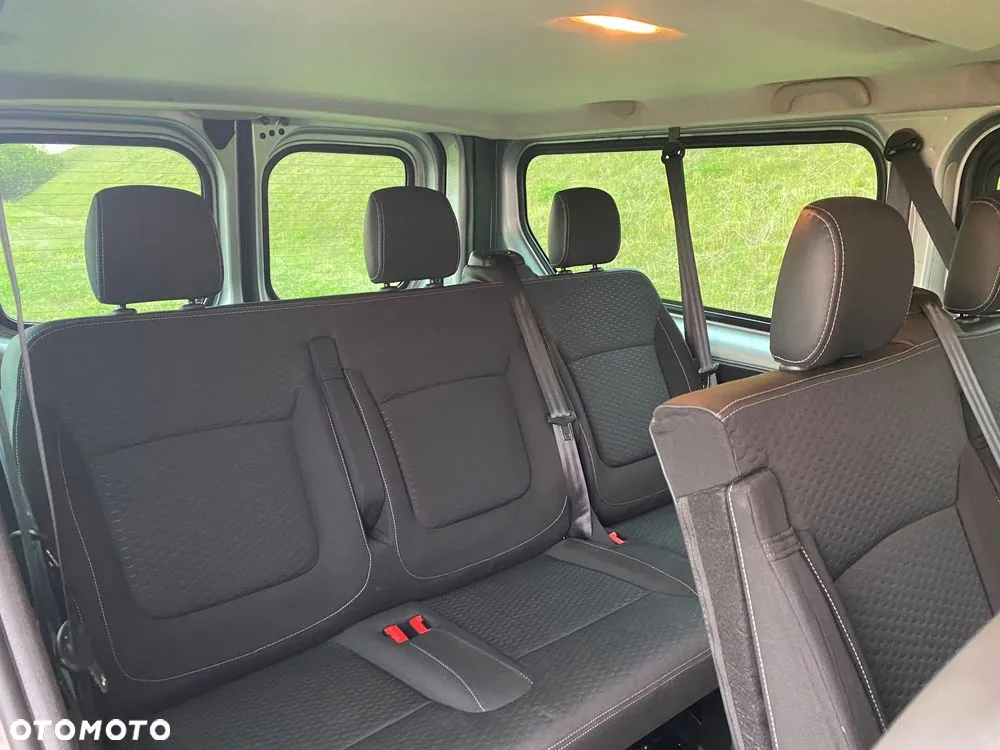 Opel Vivaro 2016 photo 3
