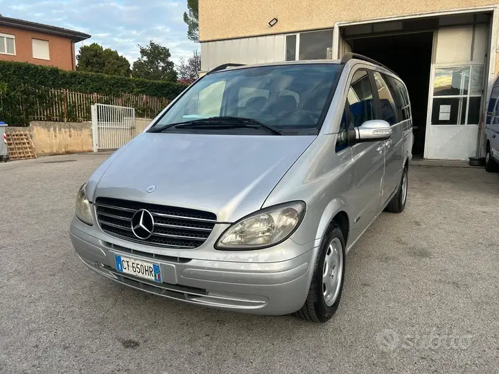 Mercedes-Benz Viano
