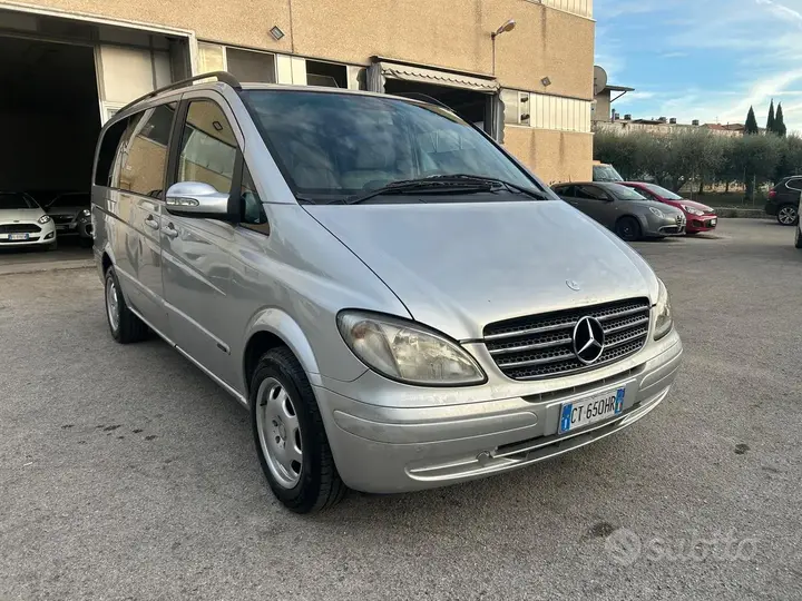 Mercedes-Benz Viano 2005 photo 3