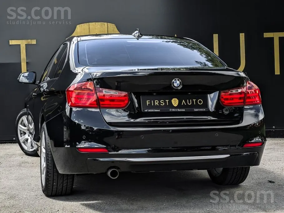 BMW 3 2012 photo 3