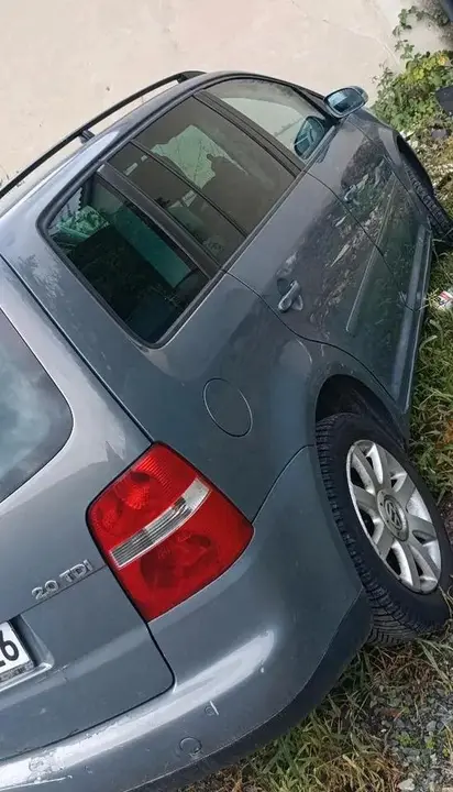 Volkswagen Touran