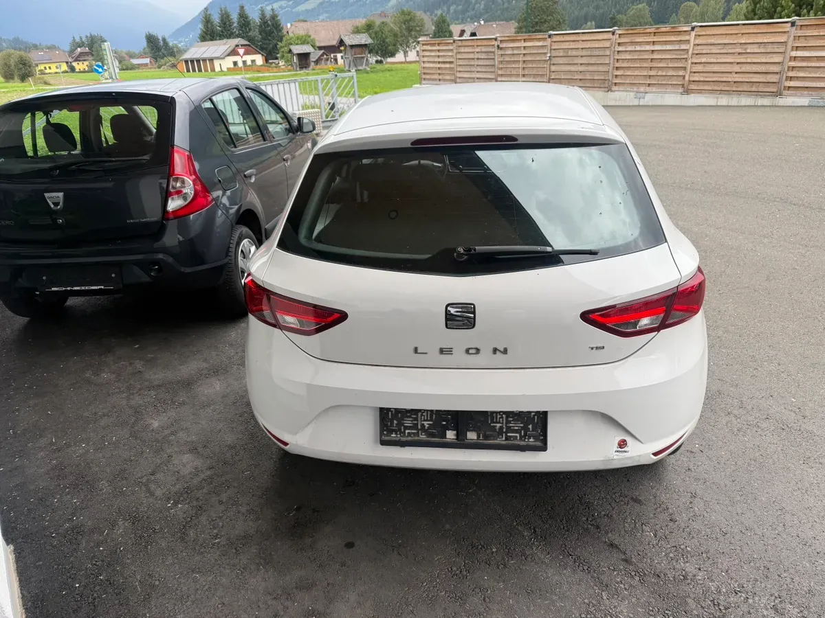 Seat Leon 2013 photo 2